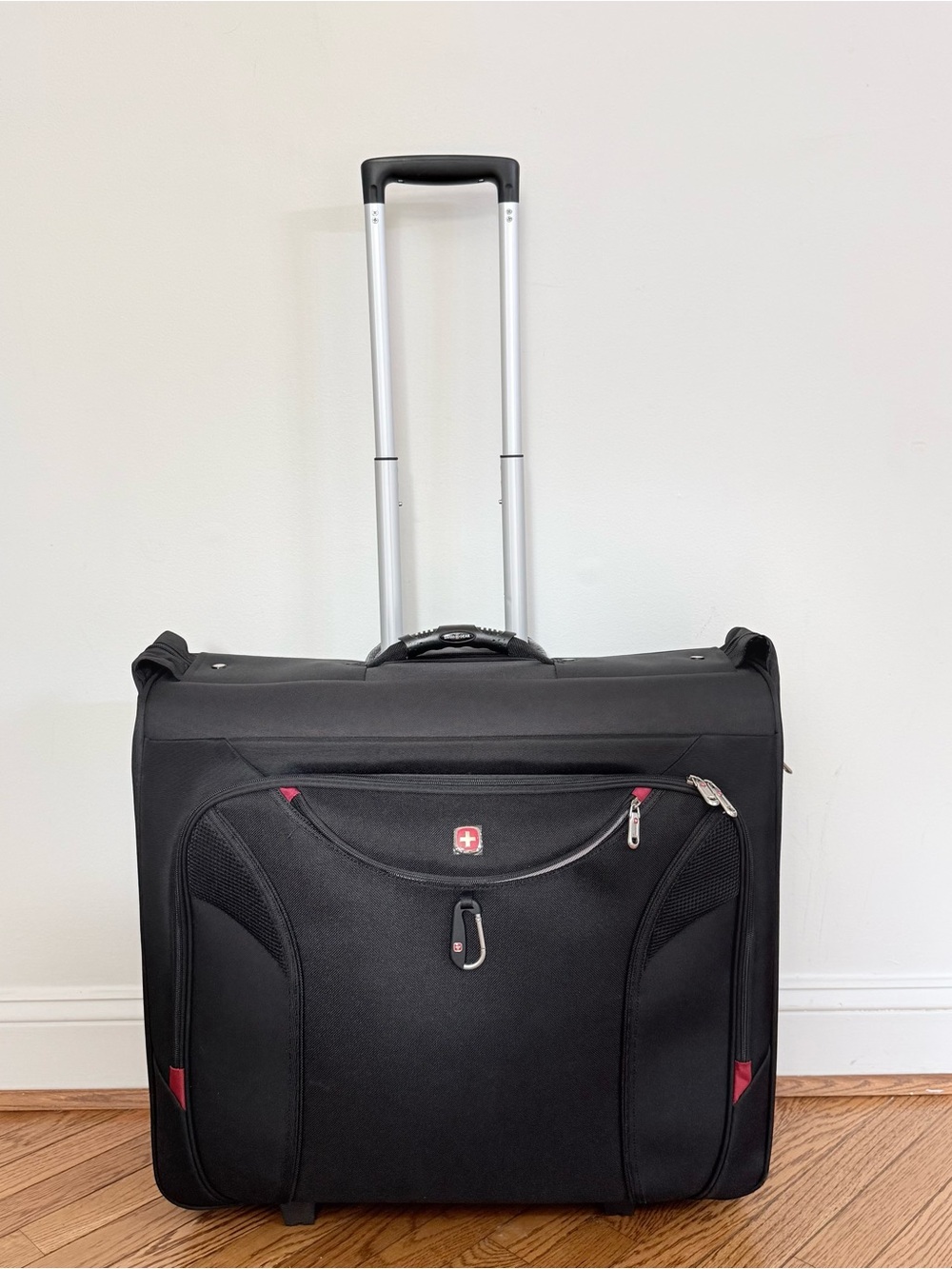 SwissGear 24” Rolling Garment Bag Wheeled Premium Luggage Suit Travel Black New